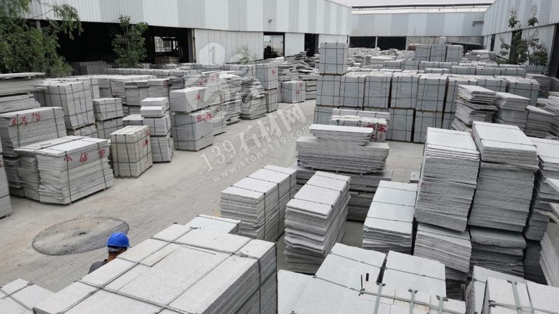 微晶石台面保养秘诀：清洁与维护指南